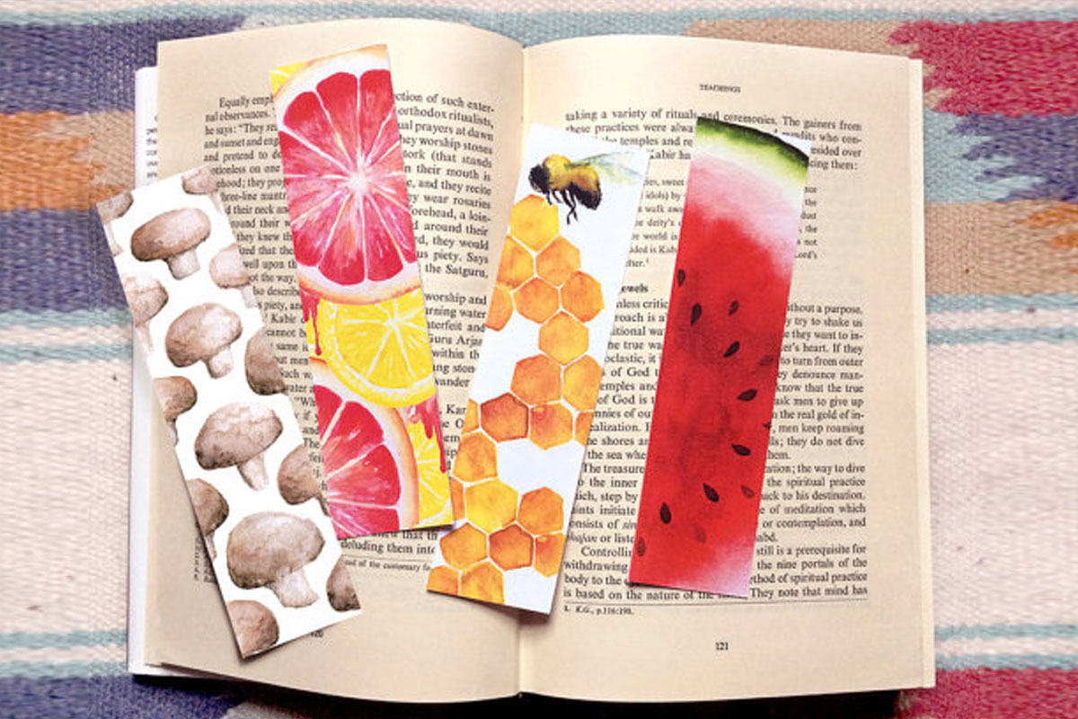 Professional Custom Bookmarks printing services
